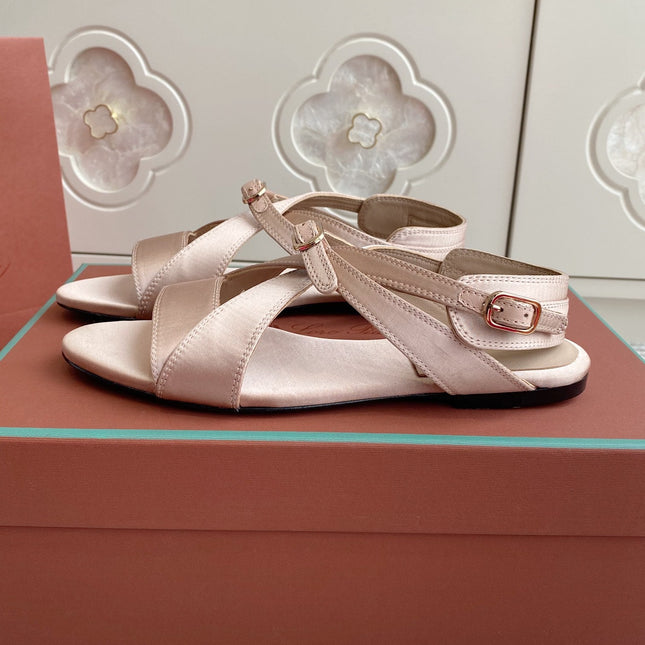 SANDALS IN LIGHT PINK SATIN