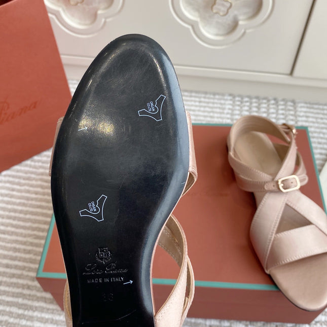 SANDALS IN LIGHT PINK SATIN