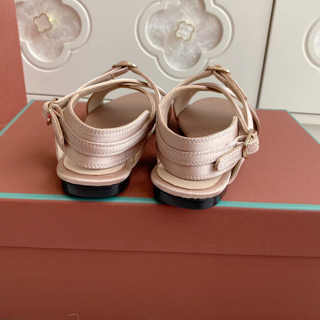 SANDALS IN LIGHT PINK SATIN