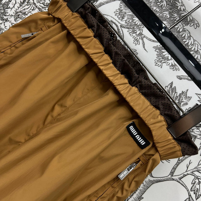 MIU 25S HIGH WAIST SHORTS BROWN IN NYLON 263021