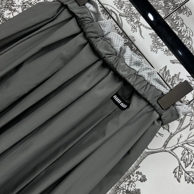 MIU 25S PLEASED SKIRT GREY IN NYLON 263129