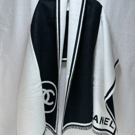 CHANEL 25S SCARF 195 IN CASHMERE WOOL 709604