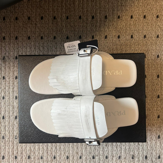 PRADA 25S SHUFFLE LEATHER THONG SANDALS IN IVORY CALFSKIN