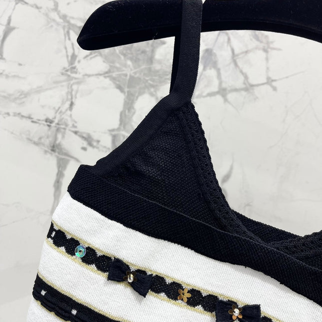 CHANEL 25S CAMISOLE STYLE 107