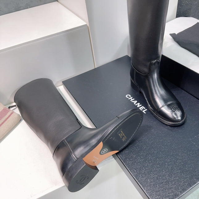 CHANEL KNEE-HIGH ZIPPER BOOTS 25S 25 MM IN BLACK LAMBSKIN