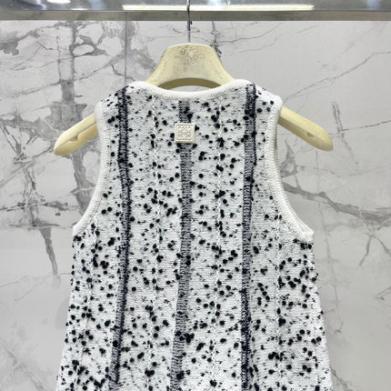 LOEWE SLEEVELESS KNIT TOP STYLE 17