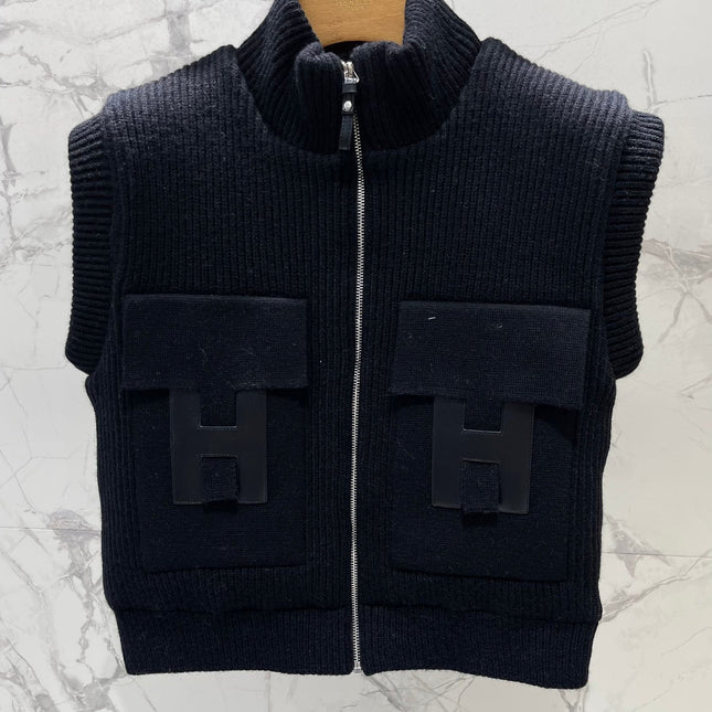 HERMES 25S SLEEVELESS KNIT VEST 230