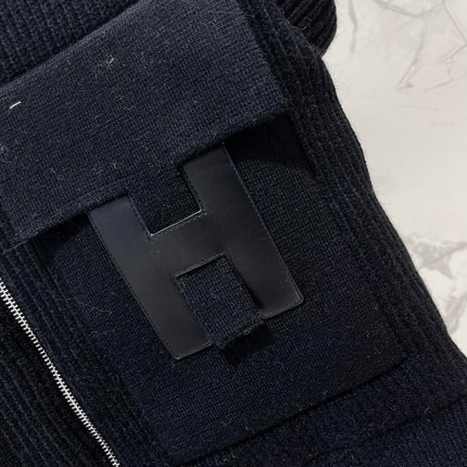 HERMES 25S SLEEVELESS KNIT VEST 230