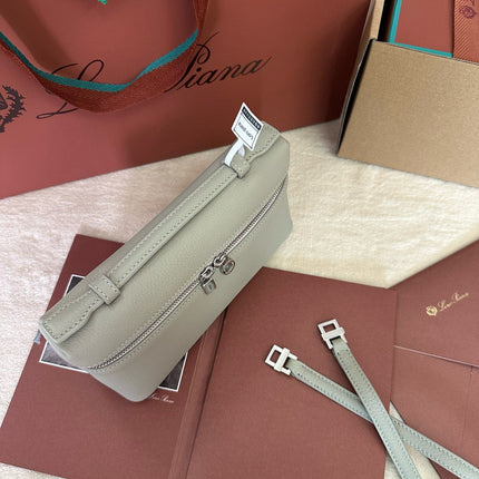 LP Extra Pocket L19 Grained Calfskin Light Blue Belle