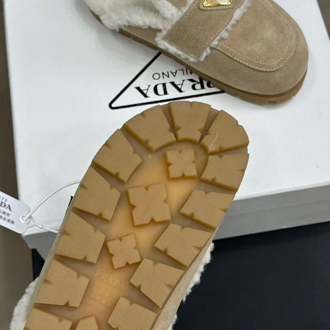 MULES SUEDE AND SHEARLING BEIGE