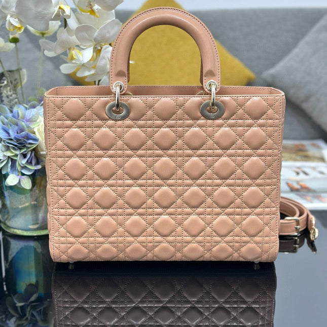 LARGE 32 LADY BAG IN PEACE LAMBSKIN WITH GOLD HARDWARE