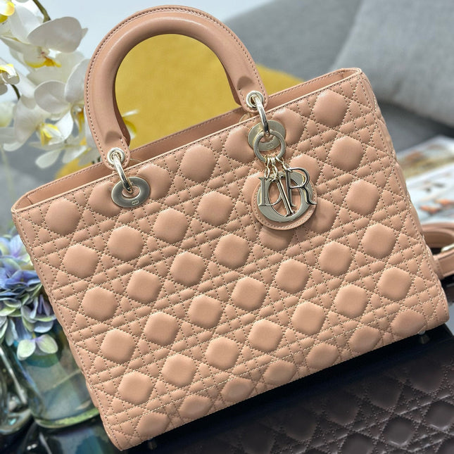 LARGE 32 LADY BAG IN PEACE LAMBSKIN WITH GOLD HARDWARE