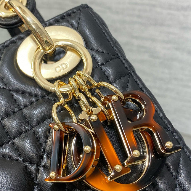 SMALL 20 LADY BAG IN BLACK MACROCANNAGE LAMBSKIN WITH GOLD HARDWARE