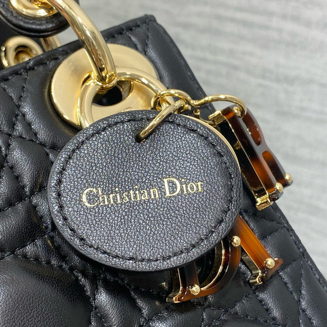 SMALL 20 LADY BAG IN BLACK MACROCANNAGE LAMBSKIN WITH GOLD HARDWARE