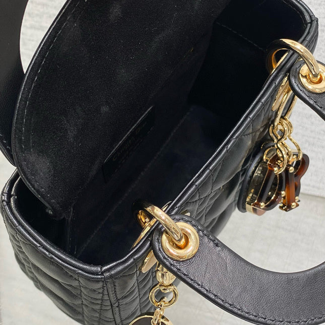 SMALL 20 LADY BAG IN BLACK MACROCANNAGE LAMBSKIN WITH GOLD HARDWARE