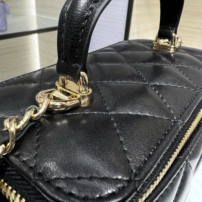 VANITY 17 TOP HANDLE IN BLACK QUILTED LAMBSKIN GOLD HARDWARE