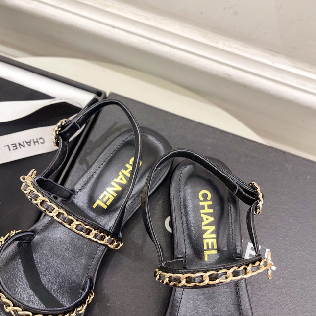 CC MESH FLAT SANDALS IN BLACK LAMBSKIN