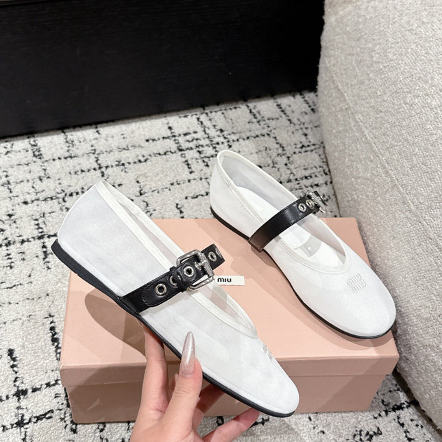 MM BALLET FLATS IN WHITE MESH AND BLACK LEATHER
