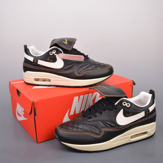 AIR MAX 1 SNEAKERS IN BLACK WHITE GOLD LEATHER