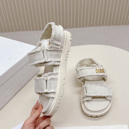 D-SANDAL IN WHITE CANVAS GOLD HARDWARE