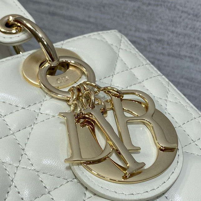 LADY BAG 24 IN WHITE CALFSKIN GOLD HARDWARE