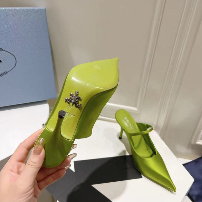 PRA 75 POINTED SATIN MULES IN GREEN FLEECE HEEL