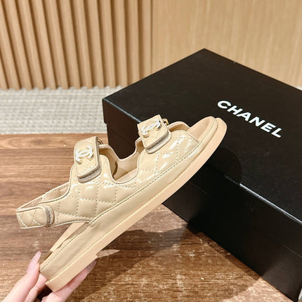 DAD SANDALS IN BEIGE QUILTED CALFSKIN