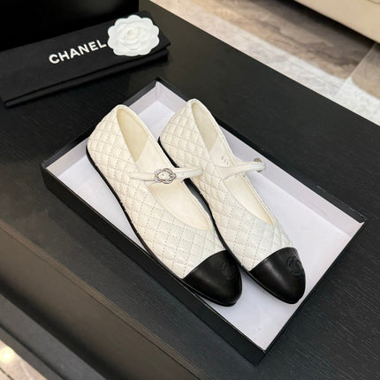 MARY JANE IN WHITE QUILTED LAMSKIN