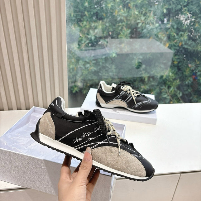 DIOR B30 SNEAKERS IN BLACK AND BEIGE SUEDE