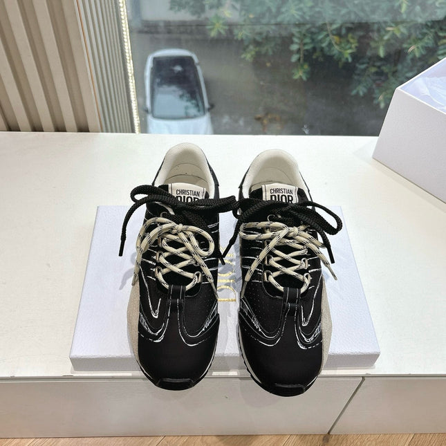 DIOR B30 SNEAKERS IN BLACK AND BEIGE SUEDE