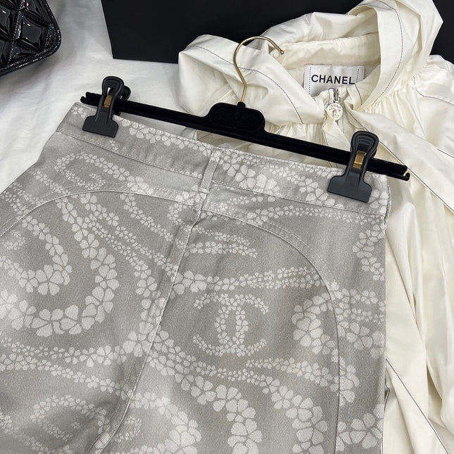 CC WIDE LEG PANTS IN GREY FLORAL SILK