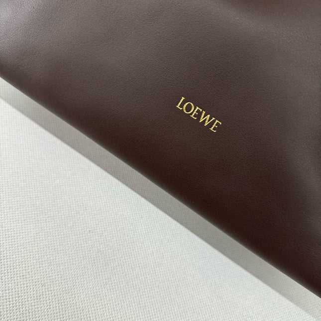 LOE 30 FLAMENCO PURSE BUCKET IN CHESTNUT BROWN CALFSKIN