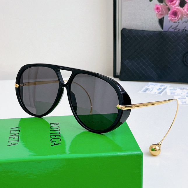 BOTTEGA VENETA SUNGLASSES IN BLACK ACETATE AND METAL