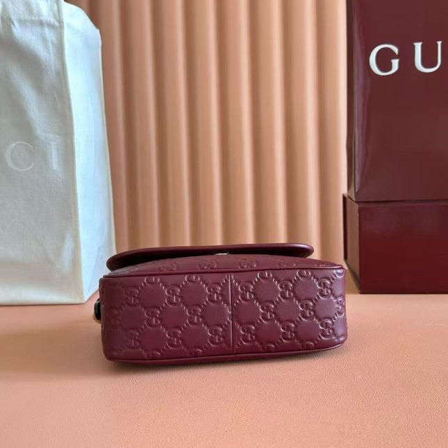 GG SHOULDER BAG 20 IN BURGUNDY RED EMBOSSED CALFSKIN
