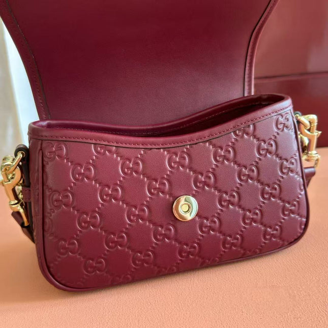 GG SHOULDER BAG 20 IN BURGUNDY RED EMBOSSED CALFSKIN