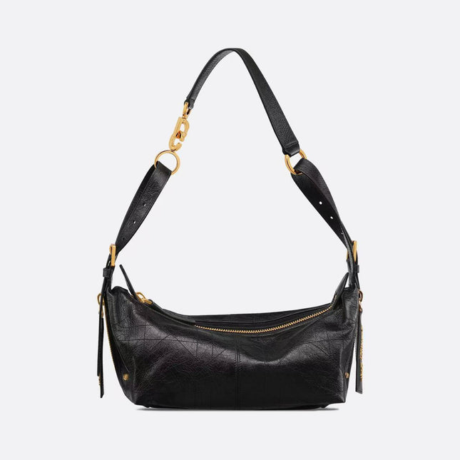CD SHOULDER BAG 25 IN BLACK CALFSKIN GOLD HARDWARE TP2