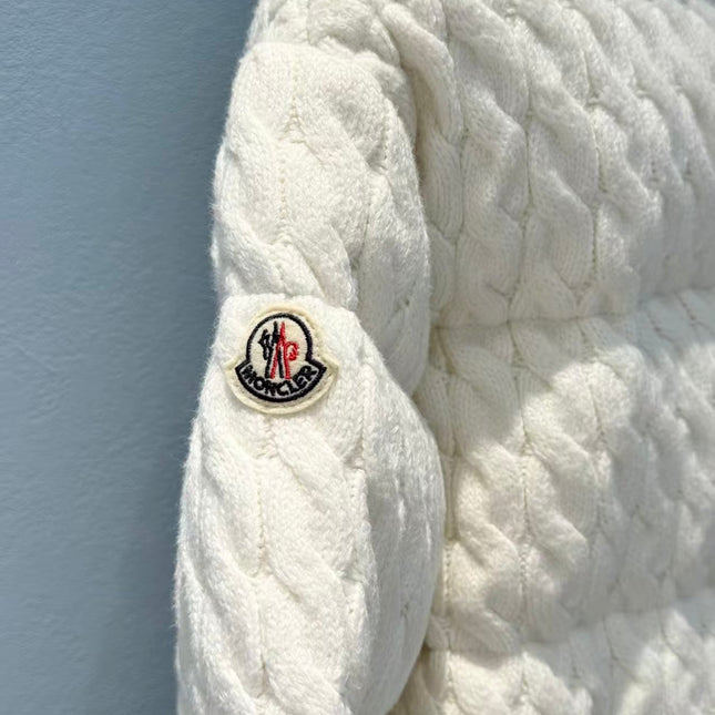 MONCLER JACKET IN WHITE WOOL