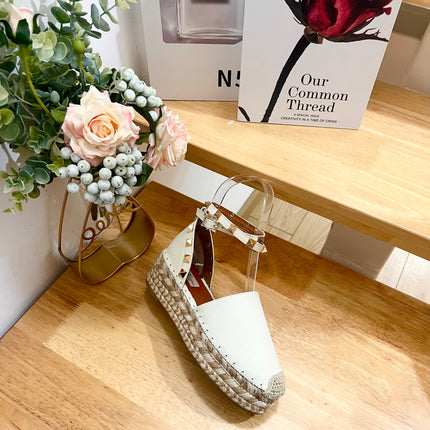 WHITE LEATHER ROCKSTUD ESPADRILLES ANKLE STRAP FLATS
