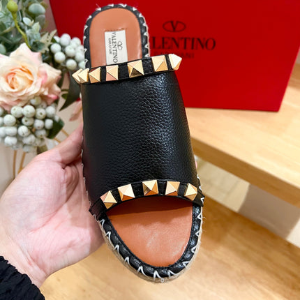 LACE-UP WEDGE SANDALS IN BLACK CALFSKIN WITH STUDS