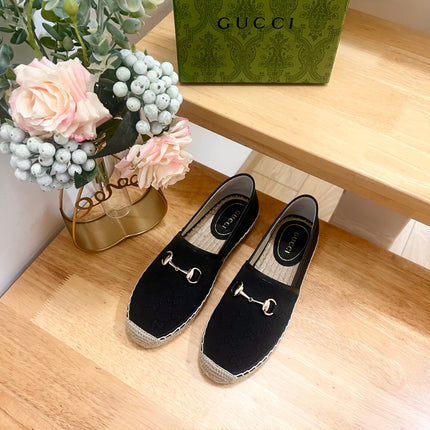 WOMEN'S ESPADRILLE WITH HORSEBIT IN BLACK CANVAS