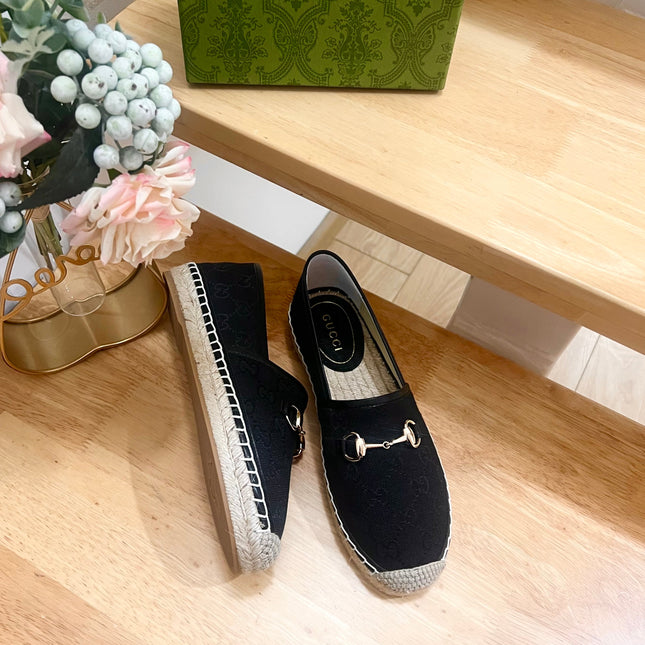 WOMEN'S ESPADRILLE WITH HORSEBIT IN BLACK CANVAS