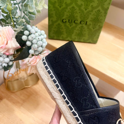 WOMEN'S ESPADRILLE WITH HORSEBIT IN BLACK CANVAS