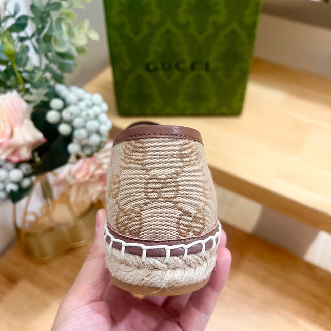 WOMEN'S ESPADRILLE WITH HORSEBIT IN BEIGE CANVAS