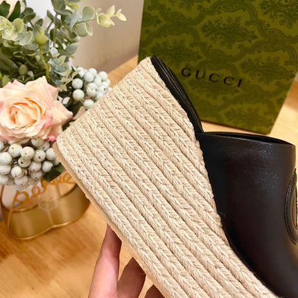 HIGH 10CM WEDGE SANDALS IN BLACK SHEEPSKIN