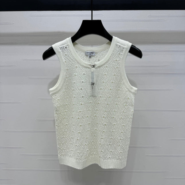 CHANEL SLEEVELESS OPEN-KNIT VEST 274858