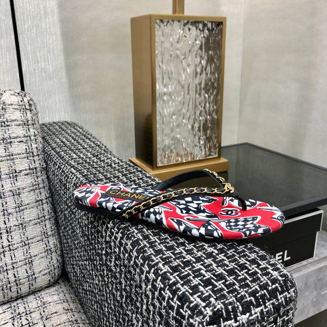 THONG SLIDE IN CHERRY RED MIX COLORFUL FLORAL FABRIC