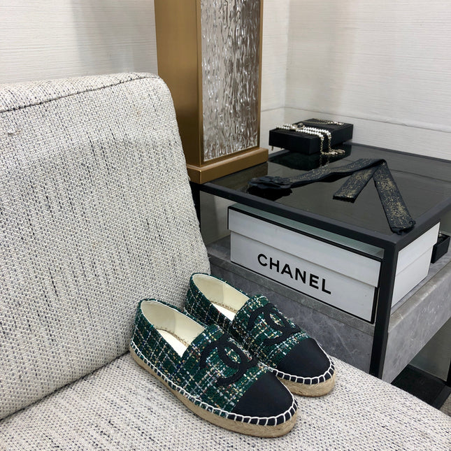 ESPADRILLE FOREST GREEN TWEED FABRIC AND BLACK CALFSKIN FLATS