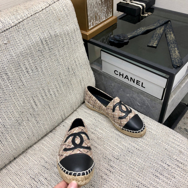 ESPADRILLE CAMEL BEIGE TWEED FABRIC AND BLACK CALFSKIN FLATS
