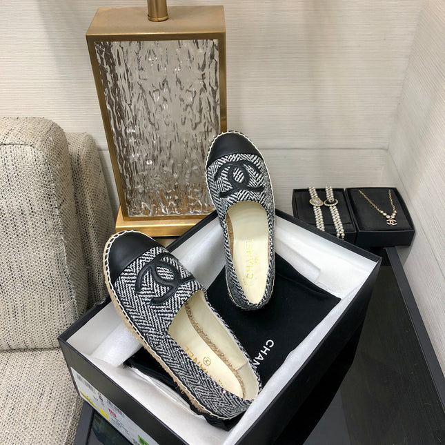 ESPADRILLE BLACK MIX WHITE TWEED FABRIC AND CALFSKIN FLATS 185046