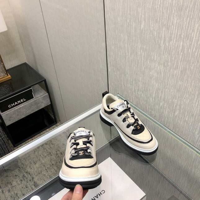 LOW TOP CASUAL SHOES IN BISQUE BEIGE LAMBSKIN AND SUEDE